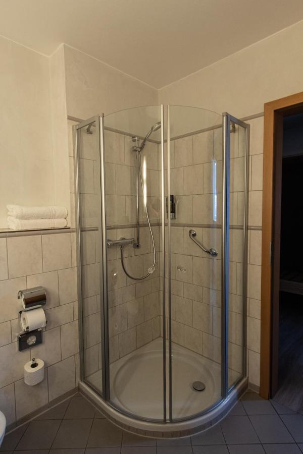 Central Hotel Wagenfeld Екстер'єр фото