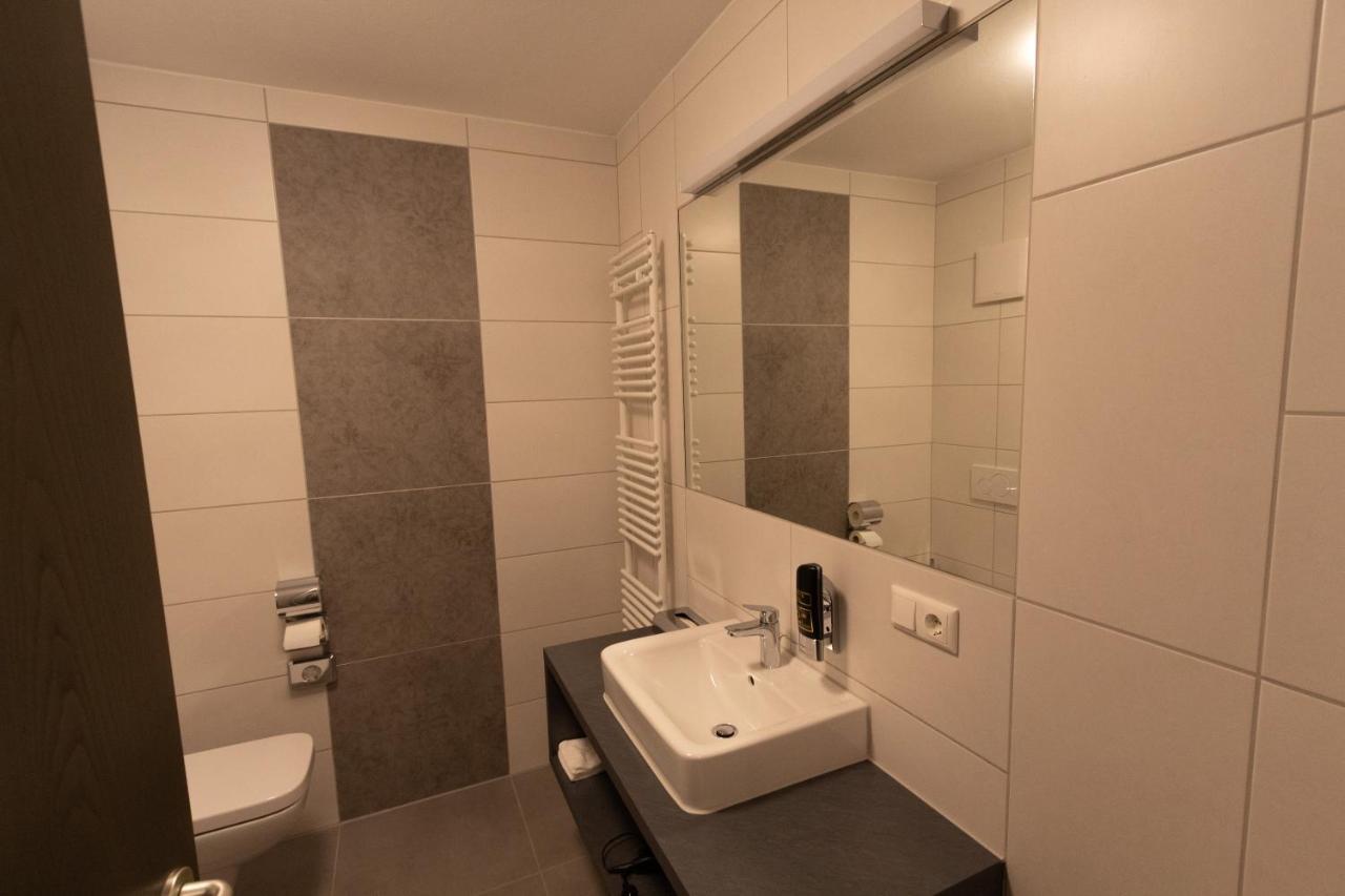 Central Hotel Wagenfeld Екстер'єр фото